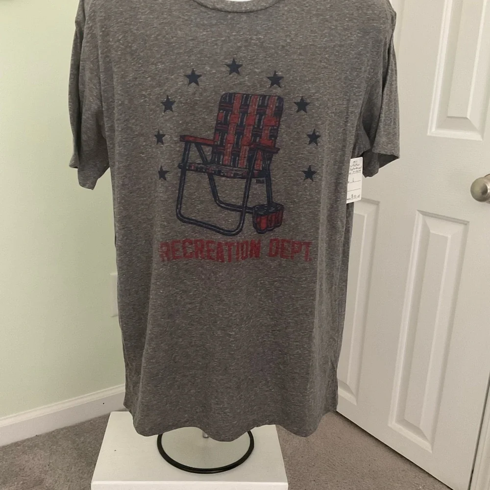 Solid Threads SS T-Shirt - Picture 2 of 7